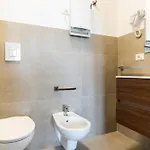 Gasthuis Barirooms - Crisanzio 3*