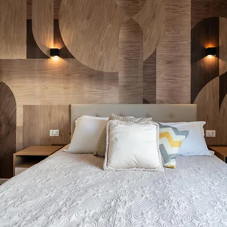 Gasthuis Barirooms - Crisanzio 3*