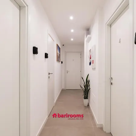 Гостьовий будинок Barirooms - Crisanzio 3*