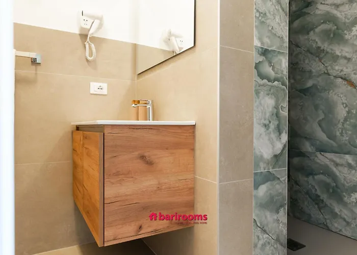 Casa de hóspedes Barirooms - Crisanzio 3*